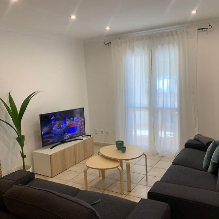 Apartamento Centrico Silencioso 内尔哈 外观 照片
